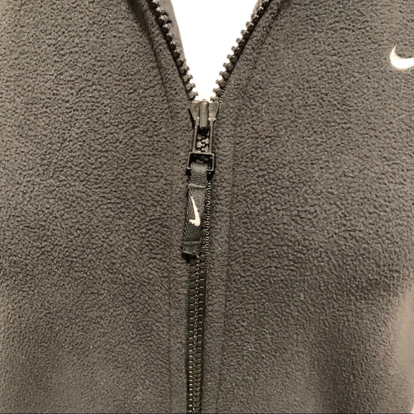 Nike Youth M (10-12) Fleece Vest - Picture 7 of 9